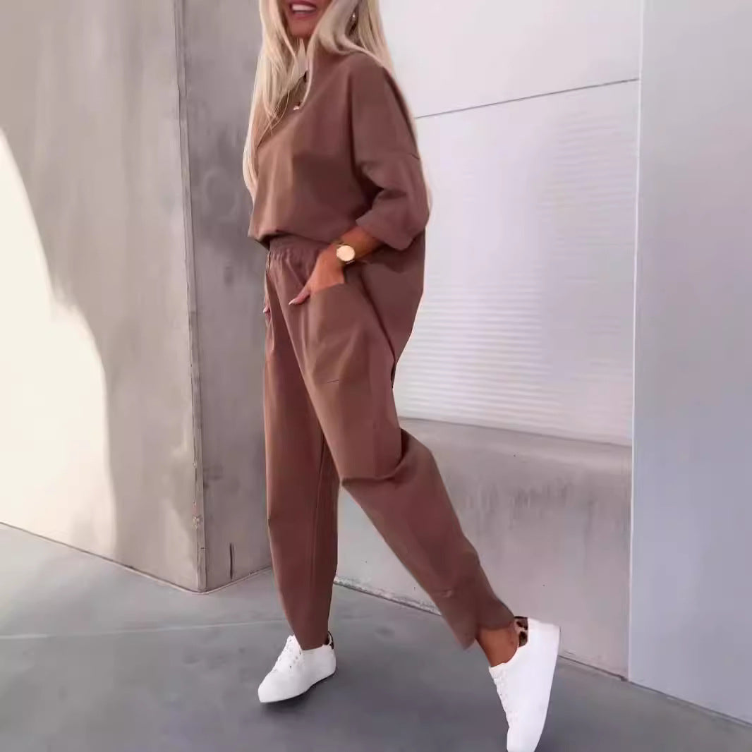 Damen Zweiteiler – Lässiges Set mit Rundhals-Top & Cropped Hose