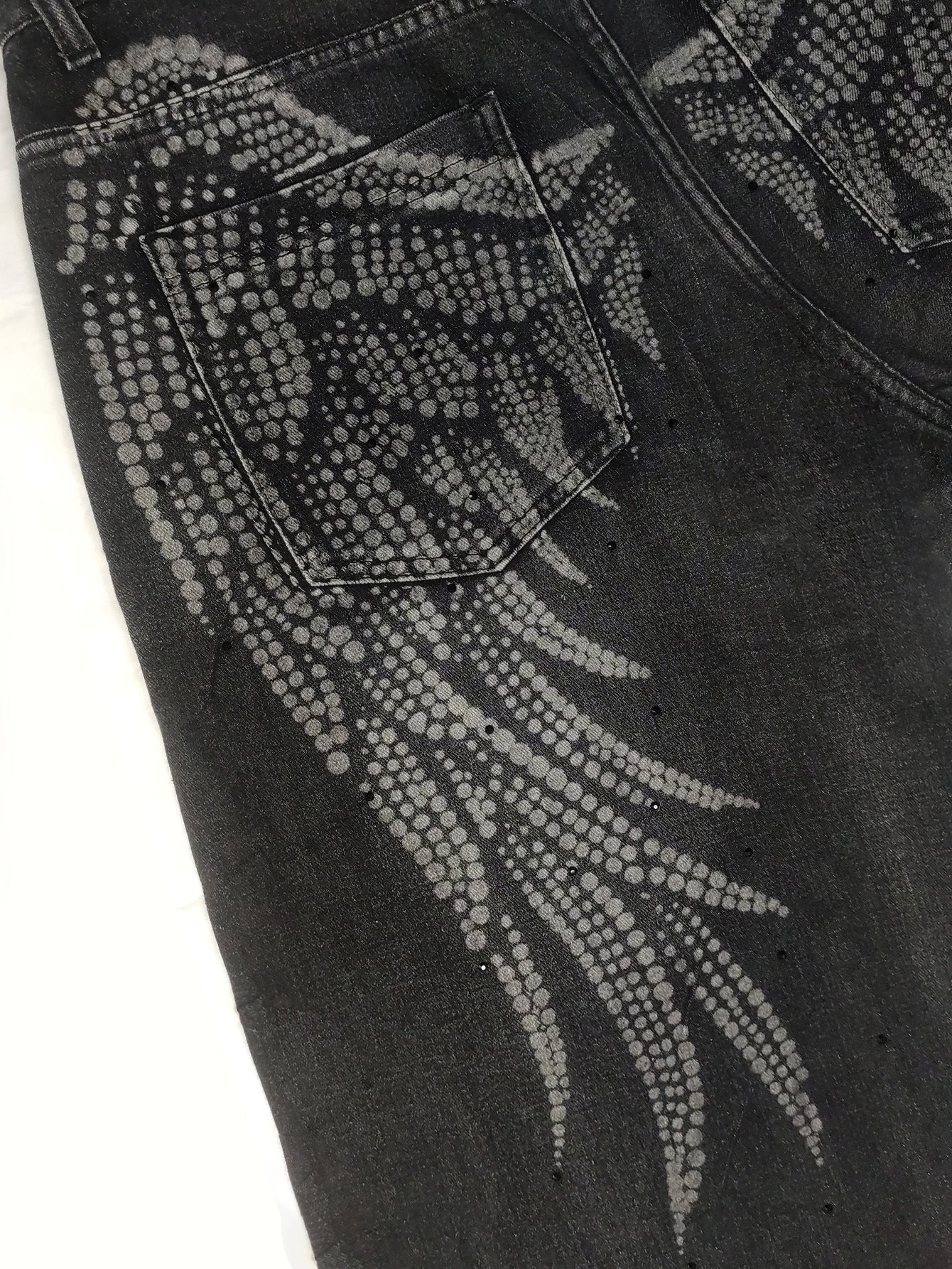 Herren Denim Jeans im Street-Look – Waschung & leichte Schlagform